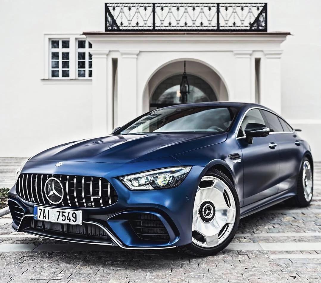 路虎揽胜极光 奔驰 AMG GT63S这个轮毂大家觉得怎么样
