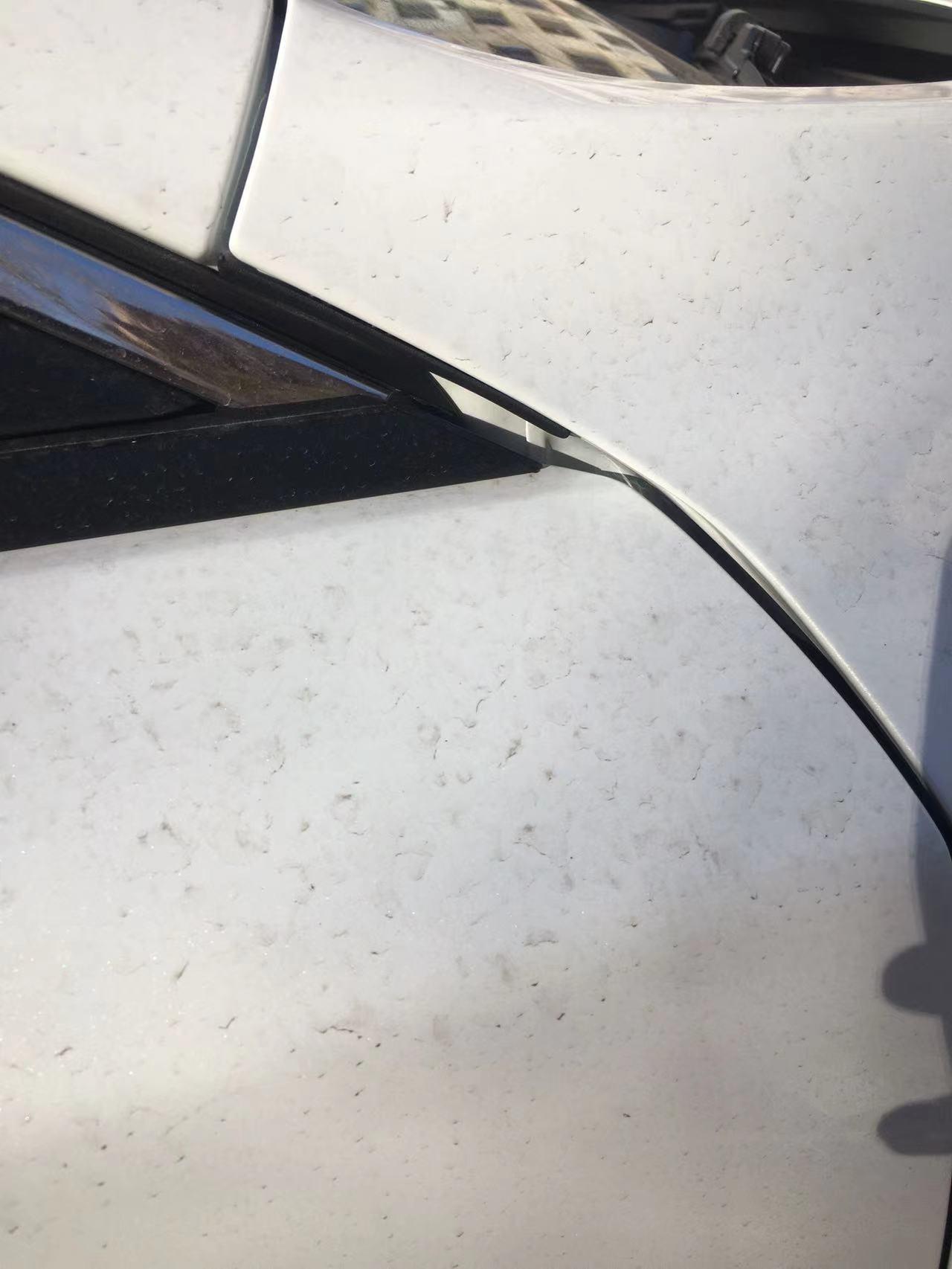 马自达3 昂克赛拉 刚提的次世代昂克赛拉，4s说就是这样设计的，车友们的也是这样吗？