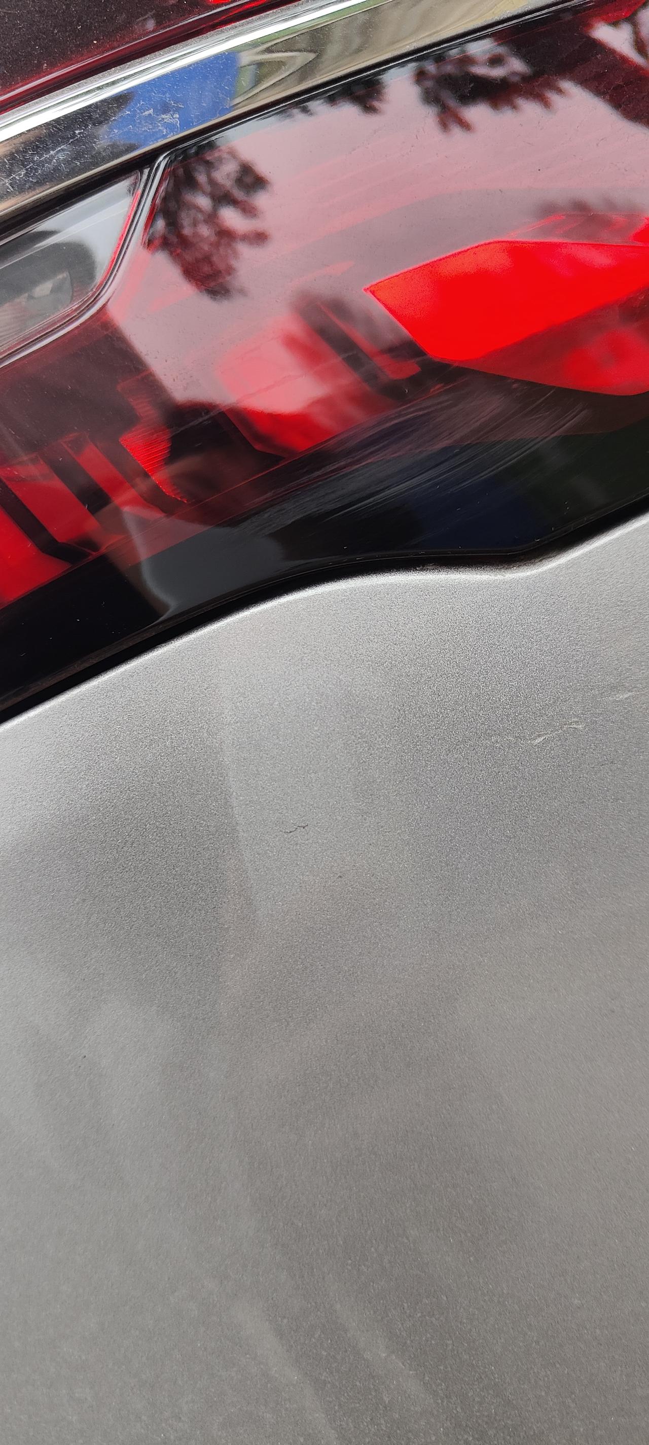 吉利星越L 这种能怎么去掉吗？自己刚买的第一辆车，心里有点膈应
