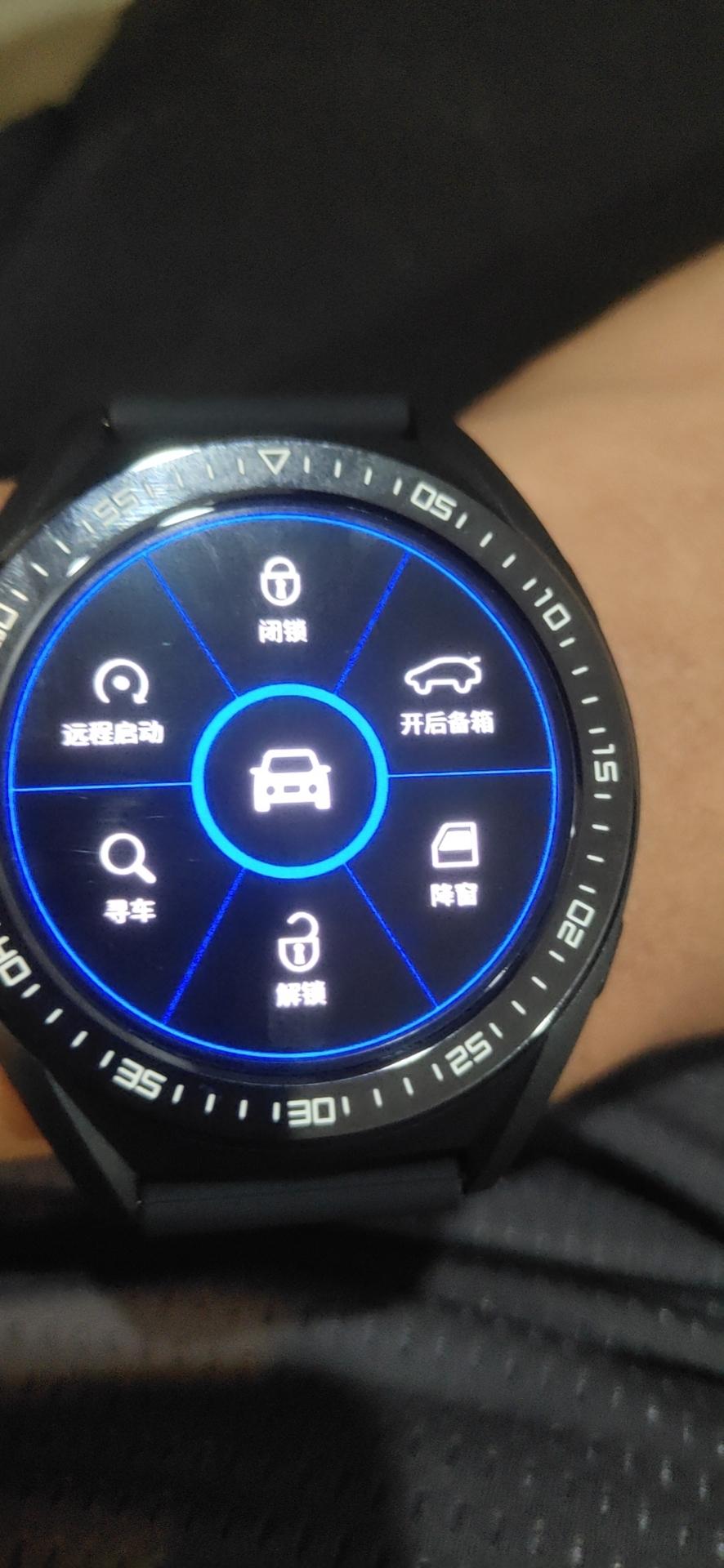 日产轩逸 瑞虎8puls1.6t，suv，我承认这个油耗我是很轻的踩，甚至有长下坡的话我还会放空挡溜一段距离，加油7.7