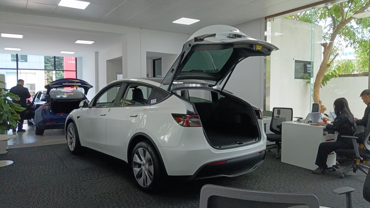 特斯拉Model Y 4月29日交了订金，还没收到提车的通知，收到了涨价的新闻，如果要提车，有什么要注意的？老车主给点建