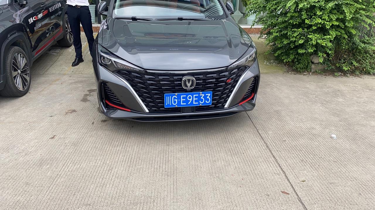 长安逸动 大佬们来就给我出出主意30号提车晚上上的高速然后我把那个电动助力偏好调成了运动模式 感觉这个模式的话方向盘不会