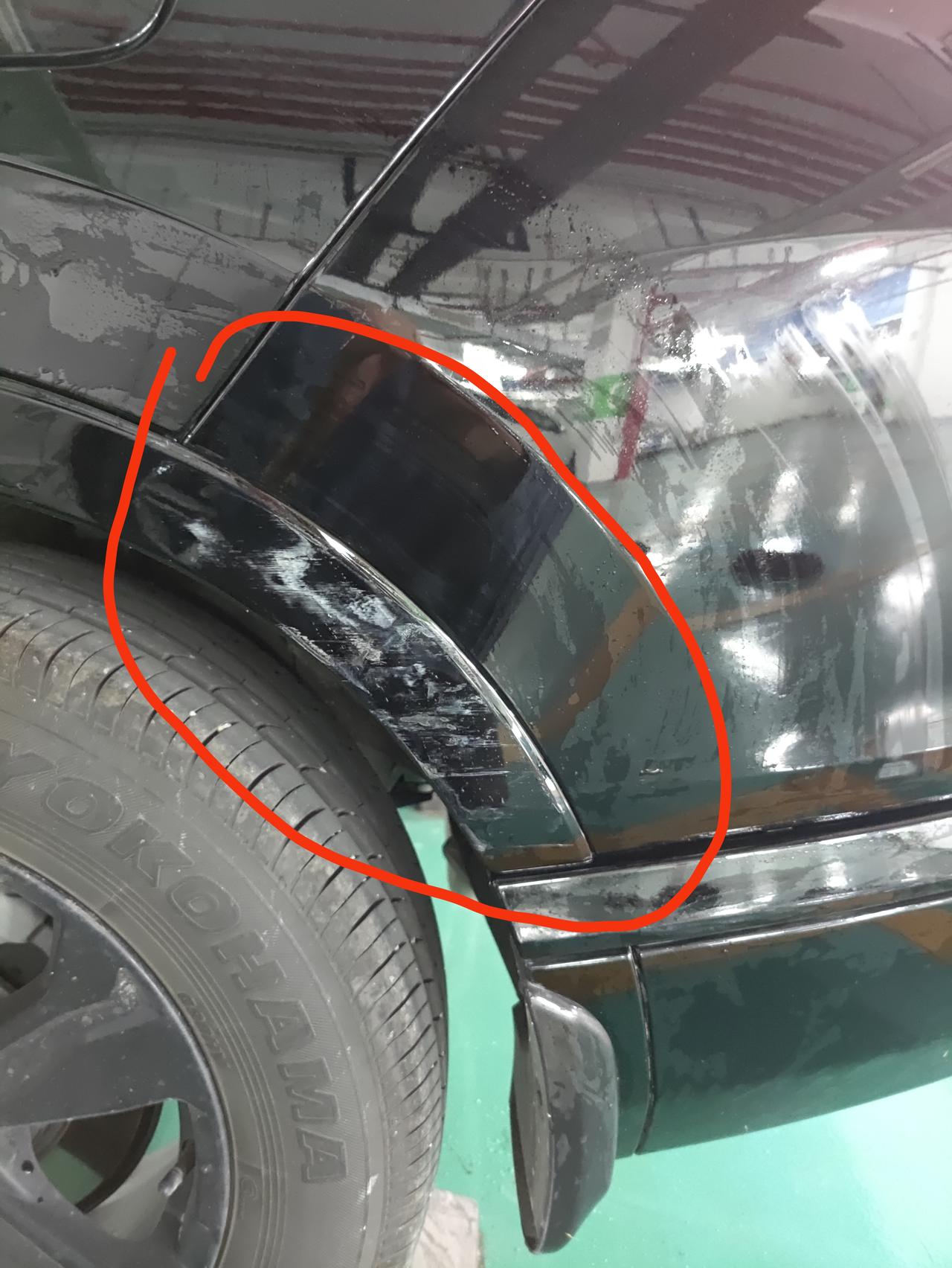 本田皓影 想问下各位朋友，这样的刮伤，补漆要多少钱？！开了8个月，一血，后面车轮这边被人刮了，当时人有点懵了，没跟人当场