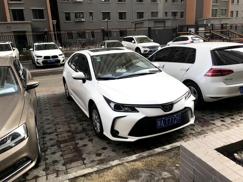 请问一下大家卡罗拉胎压多少需要补气 平时胎压保持多少最为合适 谢谢大家