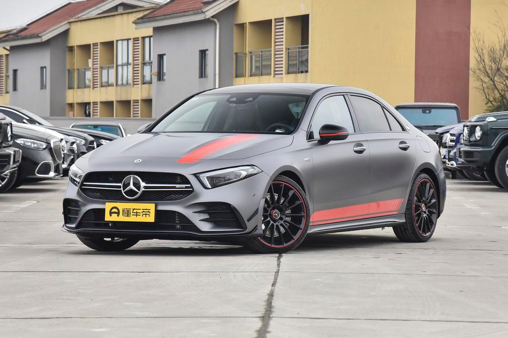 奔驰A级AMG 家人们，A5和A35L 怎么选啊。纠结死了！