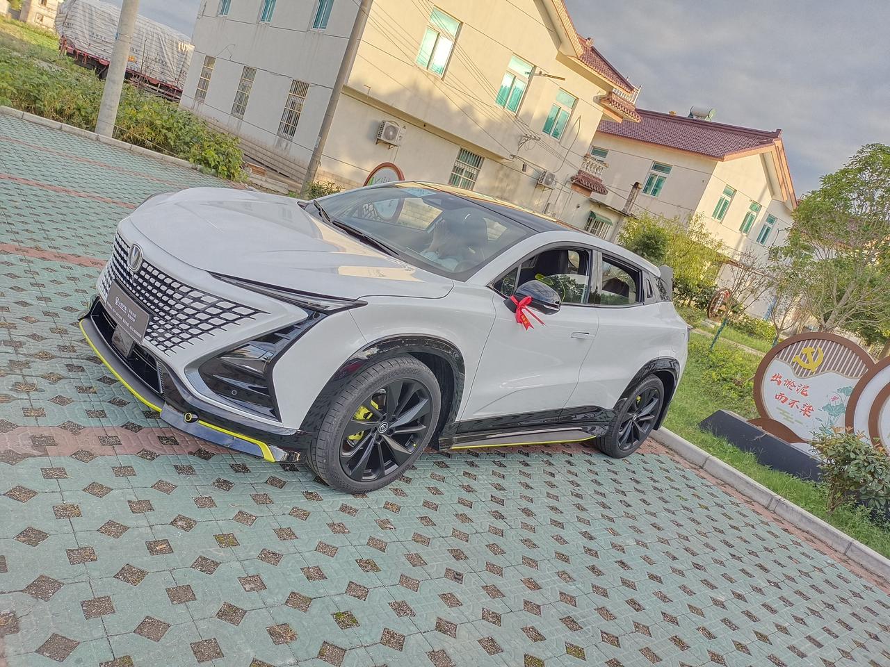 长安UNI-T 提车8天了目前没发现啥问题动力挺足的