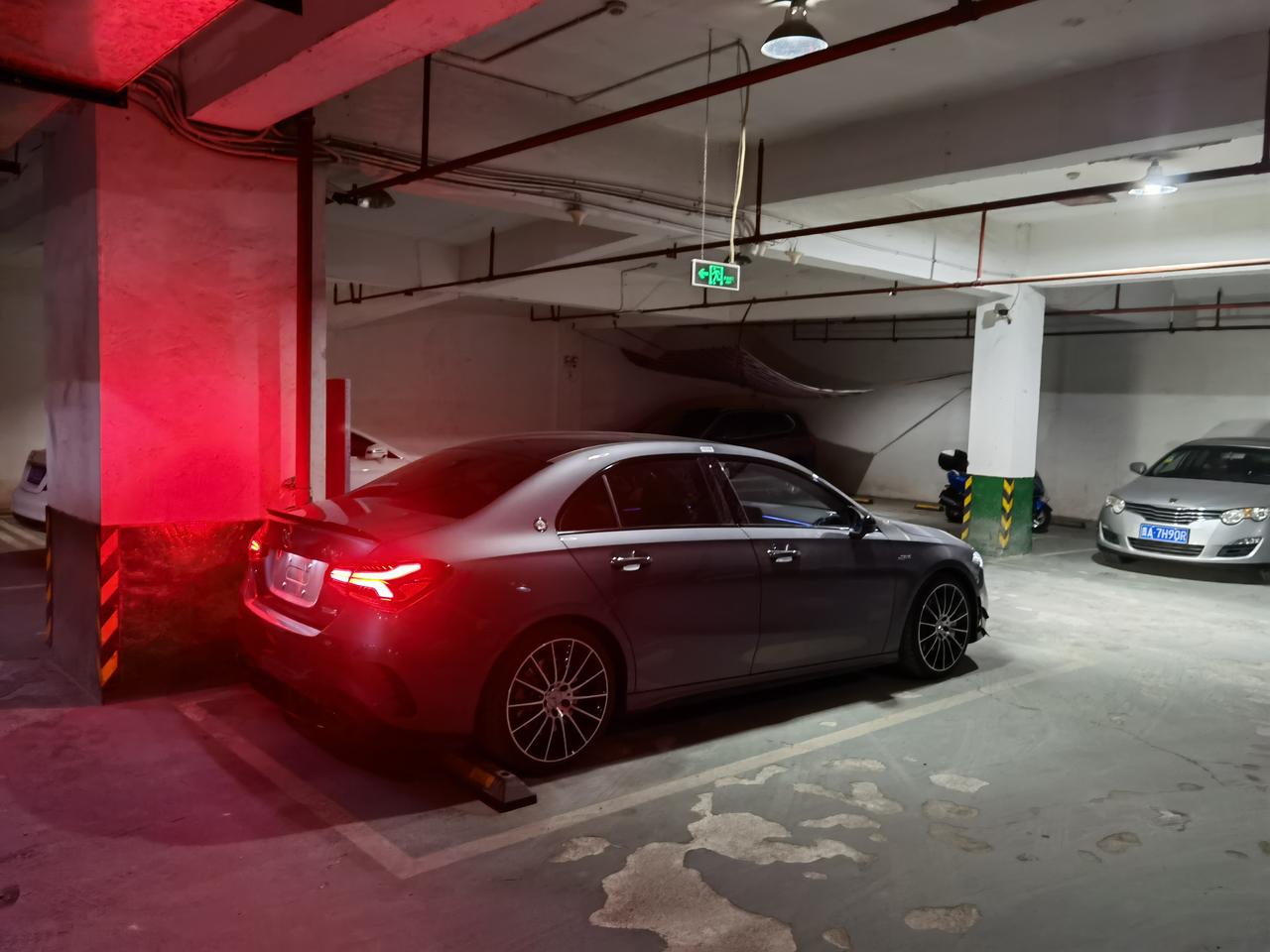奔驰A级AMG 奔驰a35L选配了柏林 感觉音效偏脆 想问问大家的音响设置 参考一下