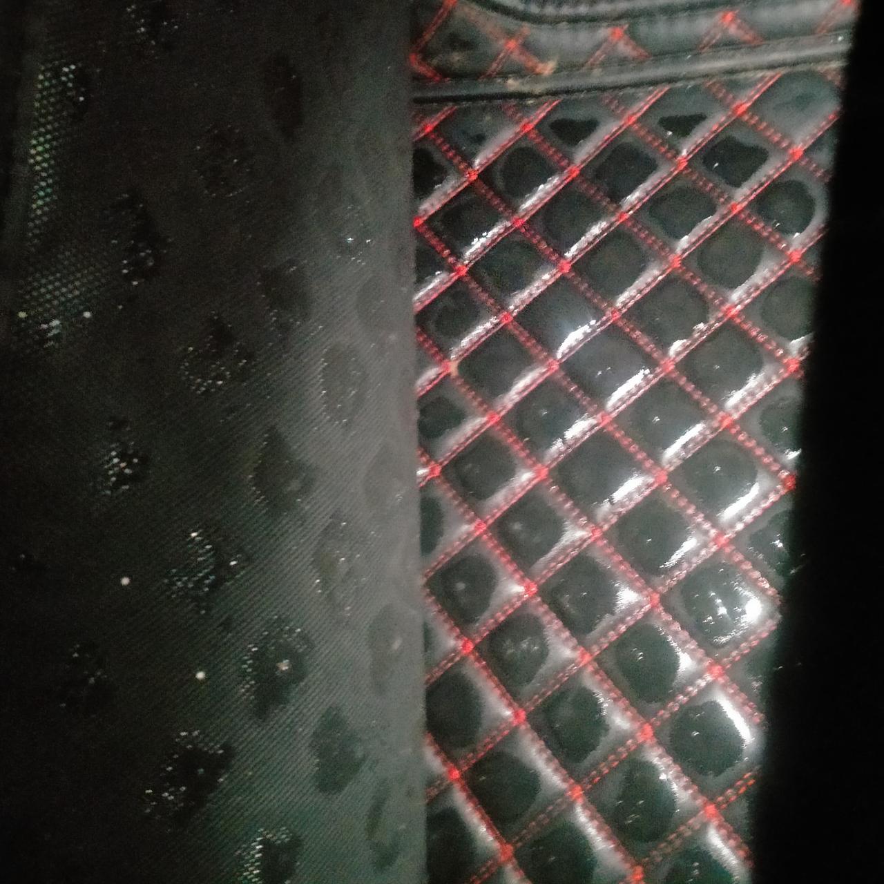 奇瑞瑞虎5x 2020款5x自动时尚版冬天雨天脚垫潮湿前后都是的，你们也是一样的吗
