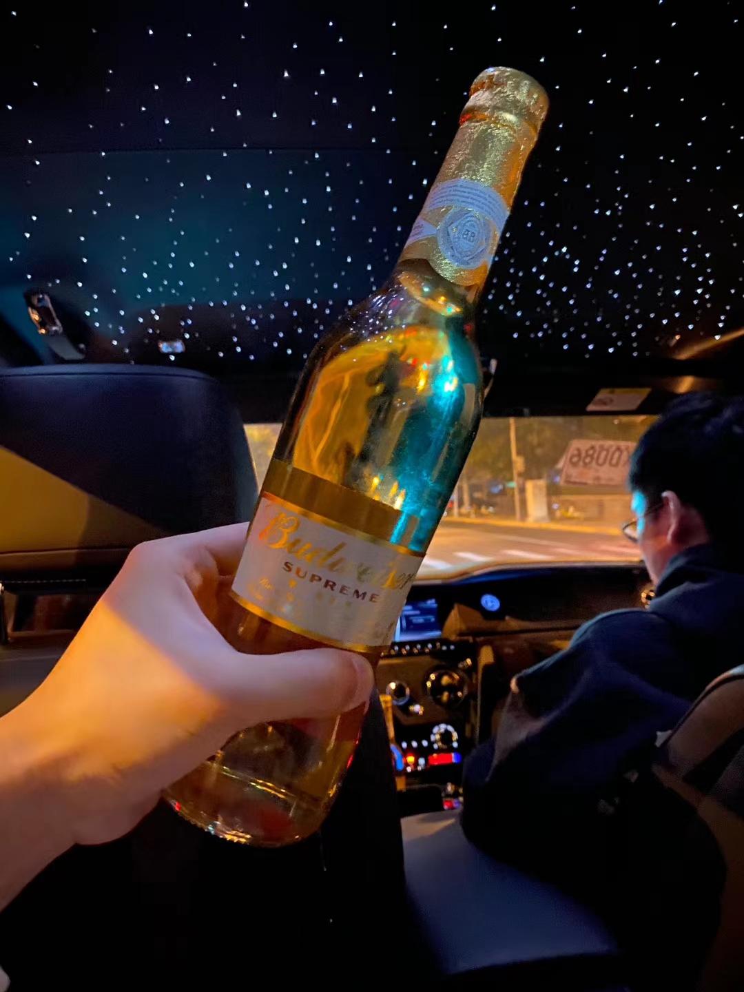 各位的库里南都在哪保养 周期多少