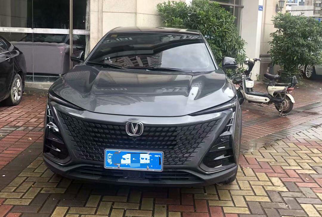 长安UNI-T 车友们，有没有做了喷漆卡钳可以发来看一下吗，我这边问一下说喷漆要400元，你们那边怎么样