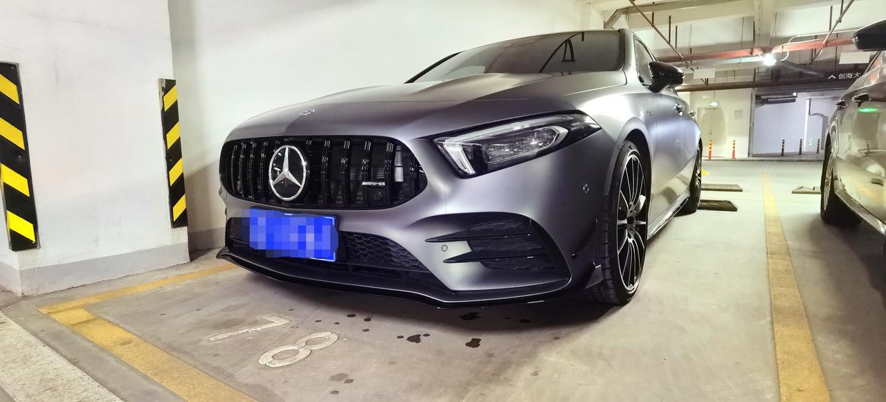 奔驰A级AMG 想问问有改轮毂的大佬，A35L适用前后配吗，我后轮想换个8.5J,装255的胎？卖轮毂的说能…