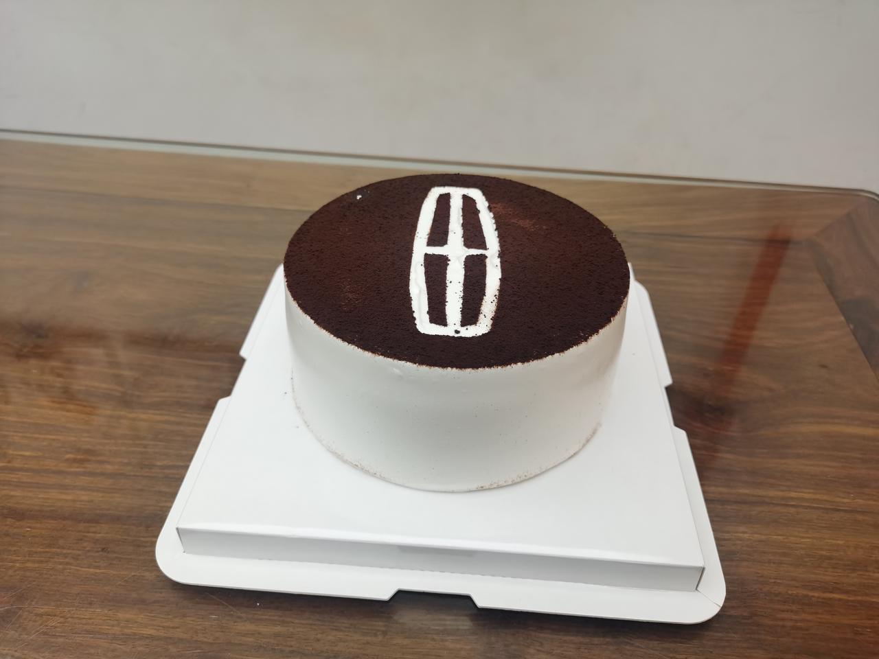 航海家2.7丅尊耀，落地43.5+2000，刚提白外内红棕，华为手机鸿蒙操作系统不能连接手机蓝牙钥匙，请问你们的可以吗？