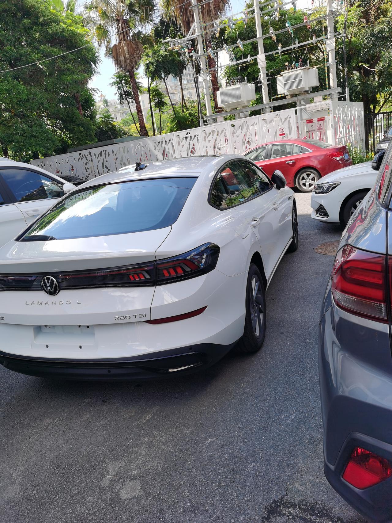 凌渡l车机自带的路况语音提示怎么关啊跟手机导航语音起冲突了
