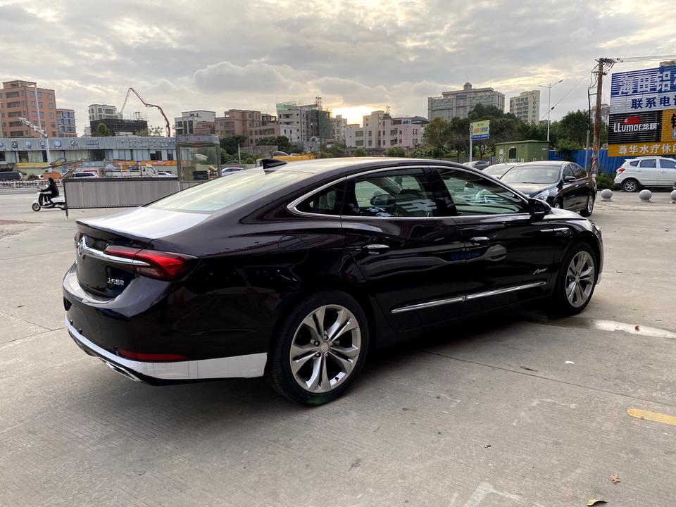 2022款君越艾维亚先享型，刚提车。请问各位兄弟，怎么设置锁车自动折叠？还是这款车一定要长按锁车键才会折叠，不能一锁车就