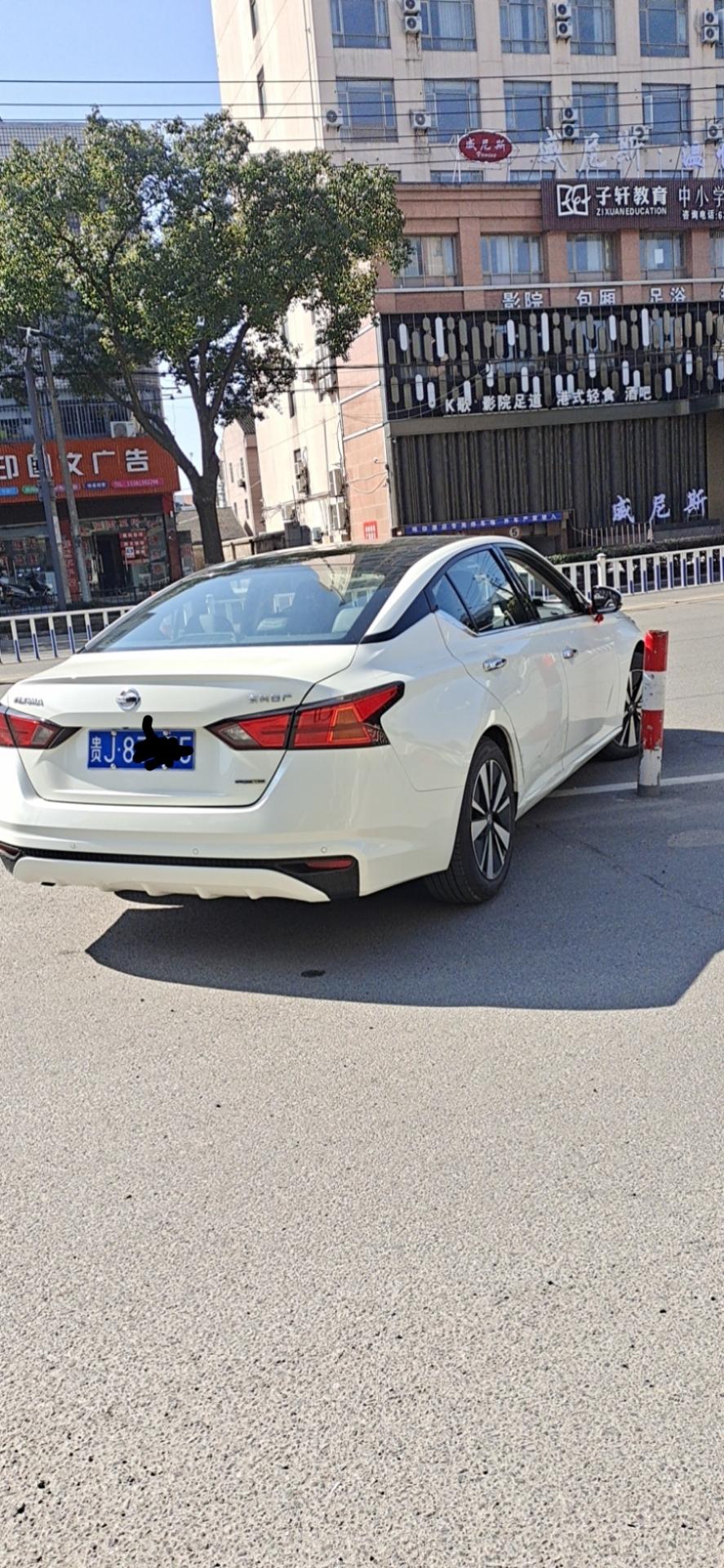 天籁老铁们请问加装鲨鱼鳍要不要去车管所备案？