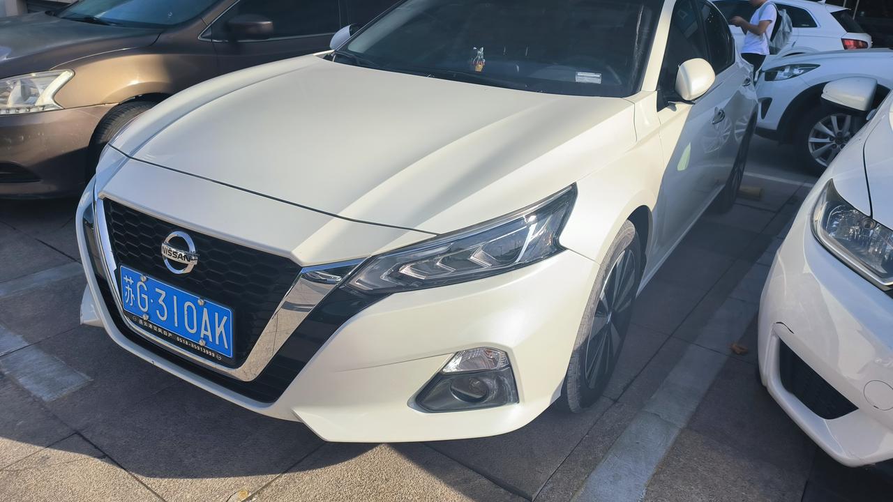 2021天籁18.78舒适版车，菜鸟不会侧方位和窄路会车，想装个360，求推荐品牌，或者去哪里装