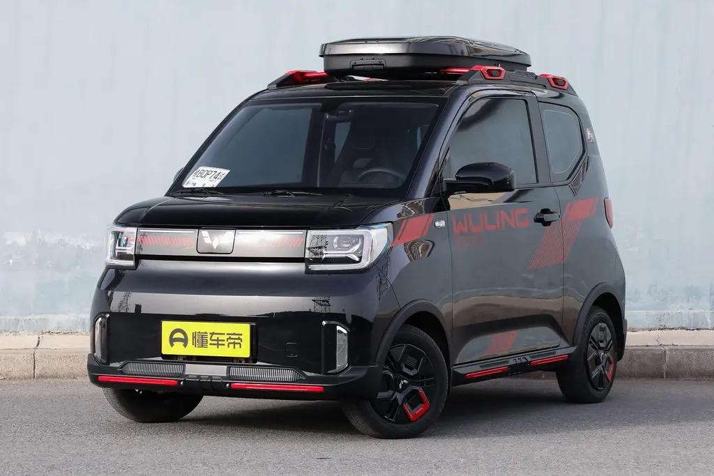 五菱五菱宏光MINIEV 这个300km续航的大概多久出？可以快充嘛？