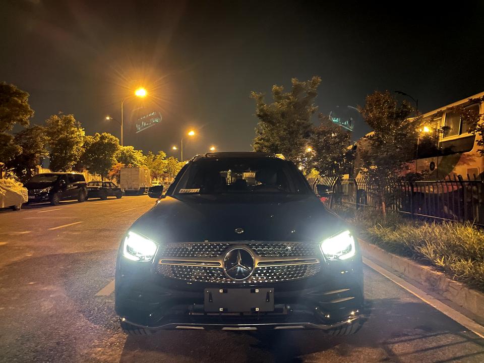 奔驰GLC 有没有杭州地区的GLC车主群？求加5月中旬提了GLC300 动感臻藏版有没有杭州地区的车友群 可以聊些平时驾
