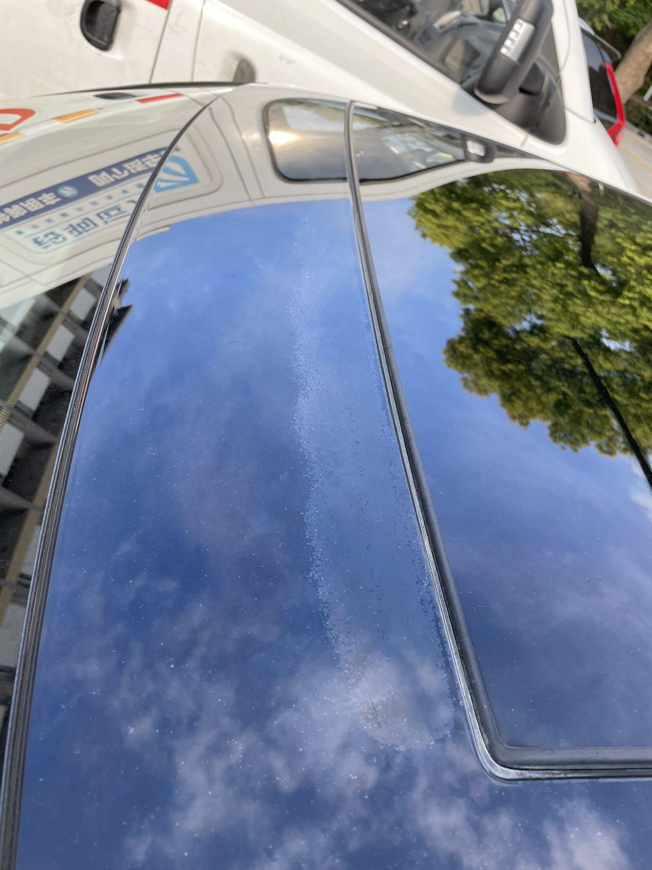 大众凌渡 车顶被晒爆漆了怎修，还有天窗胶条掉下来了怎么办，有没有什么好的方法修理？