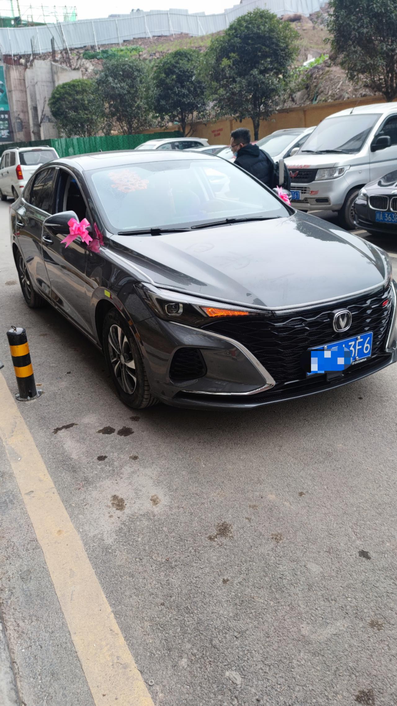 车友们，你们有改逸动雾灯的案例么，是雾灯，不是那种某宝上面的日行灯给流光转向！
