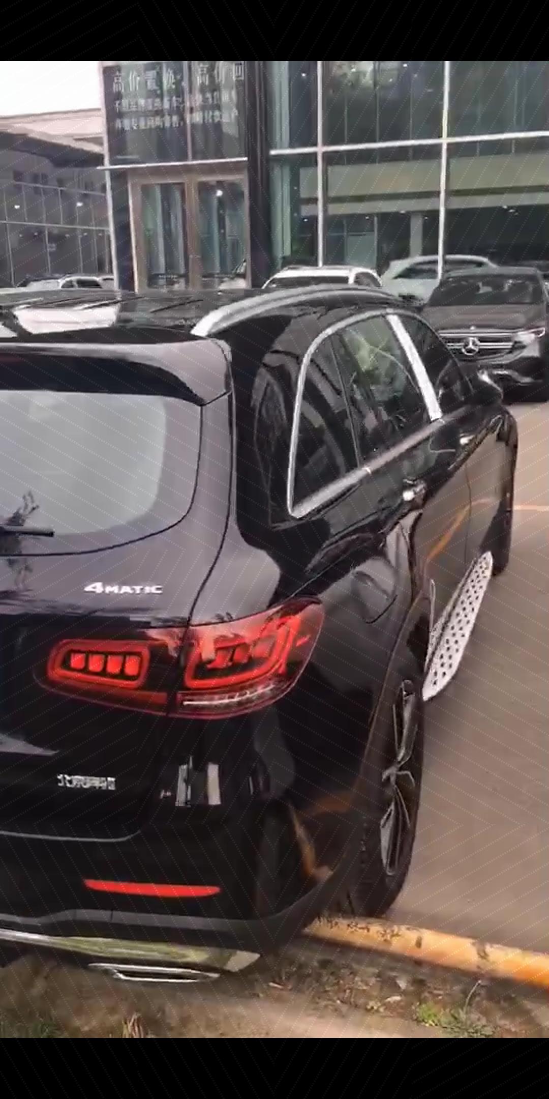奔驰GLC glc 300动感2020年新款，用车10来天行程1000公里。发现发动机的声音太大，像皮卡柴油车的声音。请