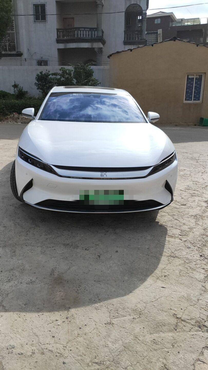 比亚迪汉EV 为什么比亚迪汉首付50%，剩下的贷款三年可以免息，我要提前还款，合同上说需要付违约金。我搞不懂这个逻辑，没