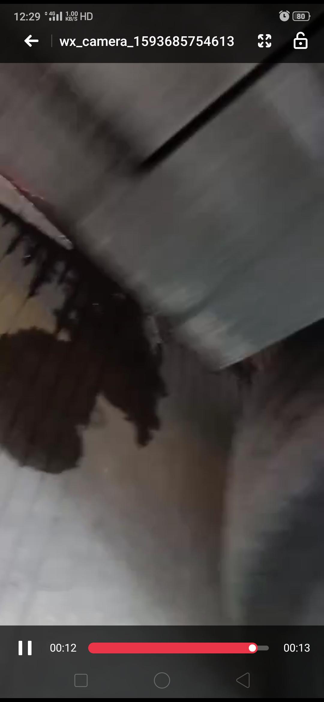 长安UNI-T 车里面有味道，不是汽油味，买什么可以去除异味，有什么好的推荐吗？我不要香只要自然空气就好了！谢谢！还有我
