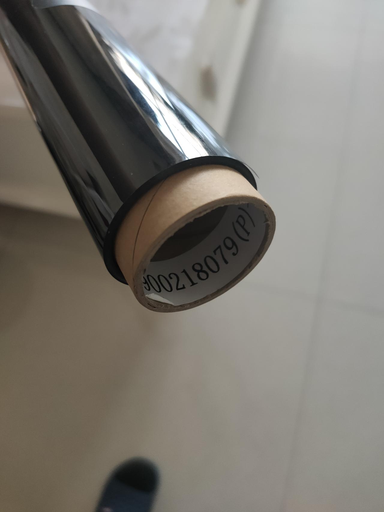 长安UNI-T 厂家送的雷朋膜，包装盒编号和里面的膜的编号不一样，有问题吗，你们的呢