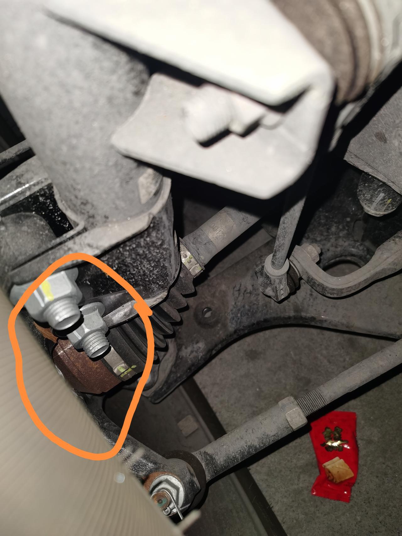 广汽传祺传祺GS4 2021款 两个月的车 这样属于正常？能投诉吗？