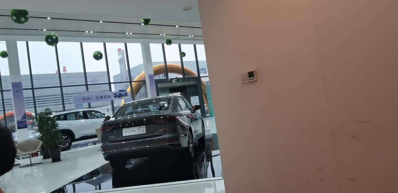 福建地区尤其是福州这一边，星瑞目前啥价格呀，三月中旬去店里豪华直接报价13.5w，把我整吐了，福建省内刚提车的能给个建议