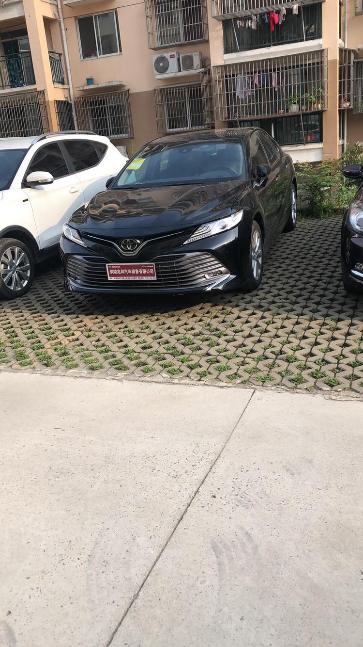 丰田凯美瑞 老铁们 江湖救急 新车 打着火以后 出现咔的一声响 可能回事什么原因引起的