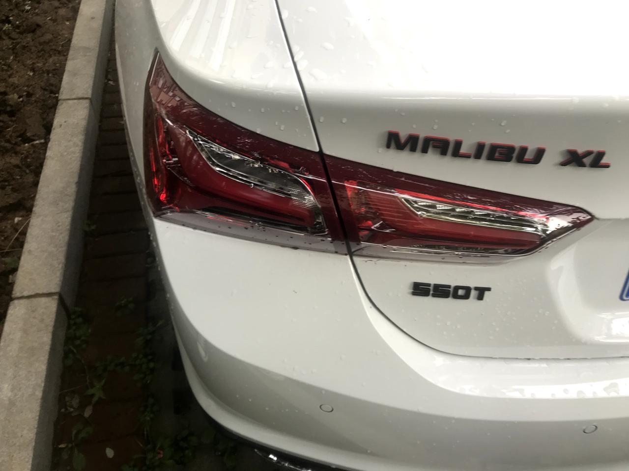 雪佛兰迈锐宝XL 问下大家，22款2.0 新车100多公里，总结几个问题：1:倒车之后挂D档或者N档，界面得3秒左右才切