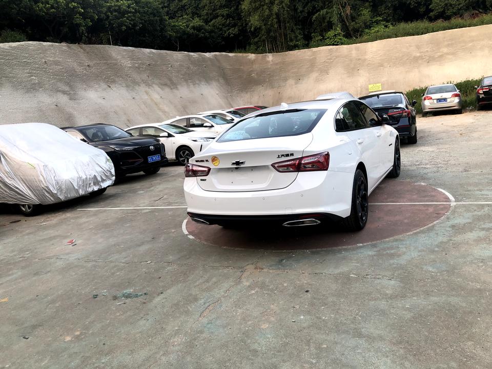 雪佛兰迈锐宝XL 请教一下车友们，车刚提回来今天发现车上的音乐加载失败，是不是实名那个安吉星的原因？另外安吉星只有3g流