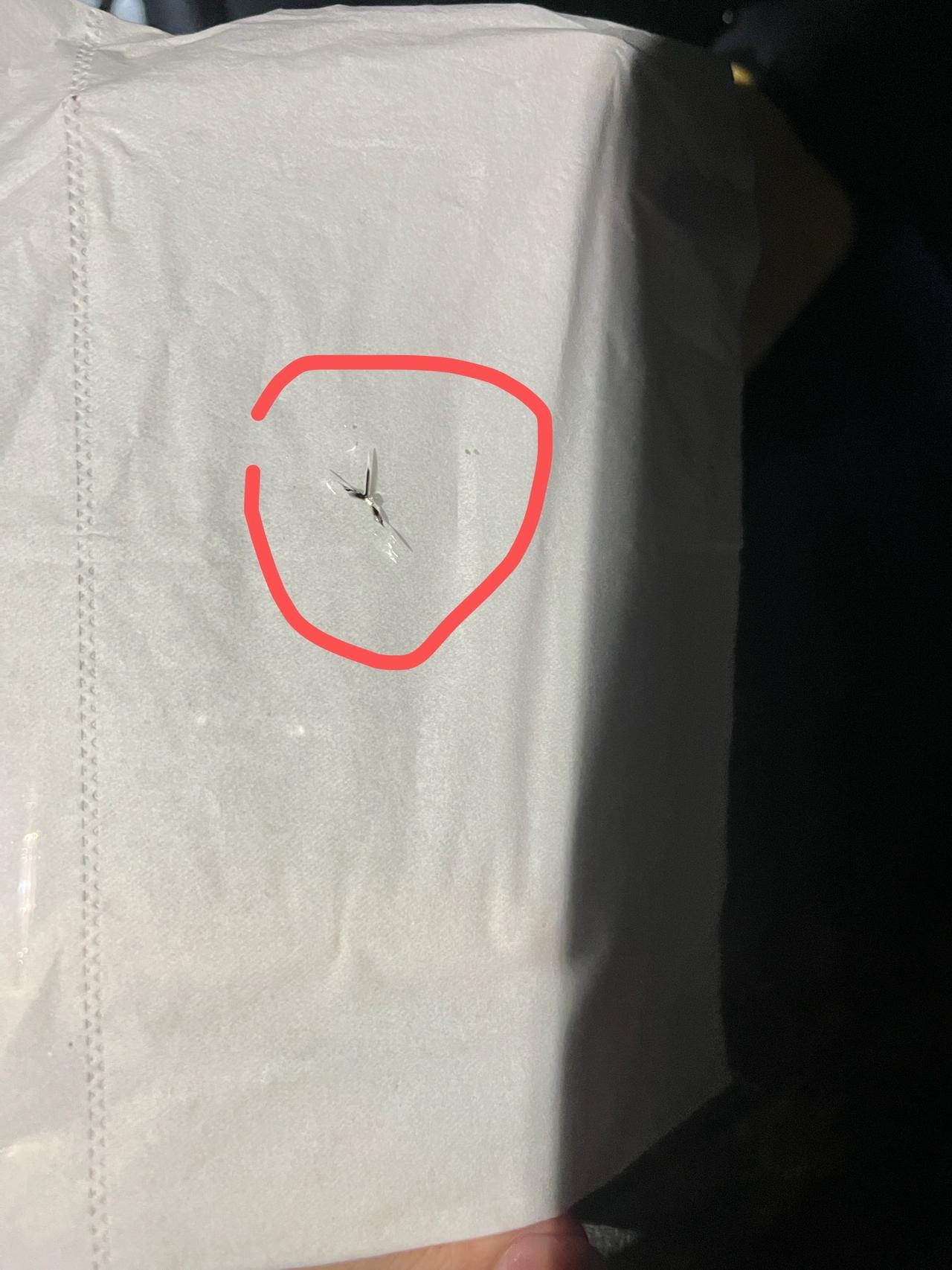 吉利帝豪 被石头搞裂了前挡风玻璃，该咋处理哦