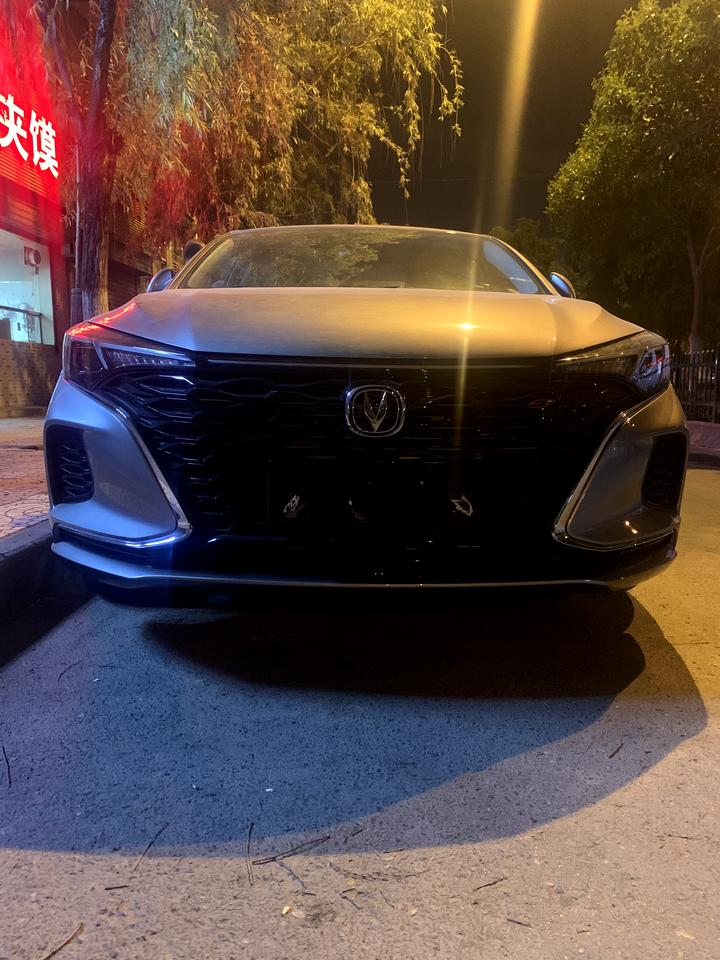 逸动p2021款旗舰版。 才提的车。我试了下运动模式。感觉没有推背感呀。什么原因。是操作问题吗。