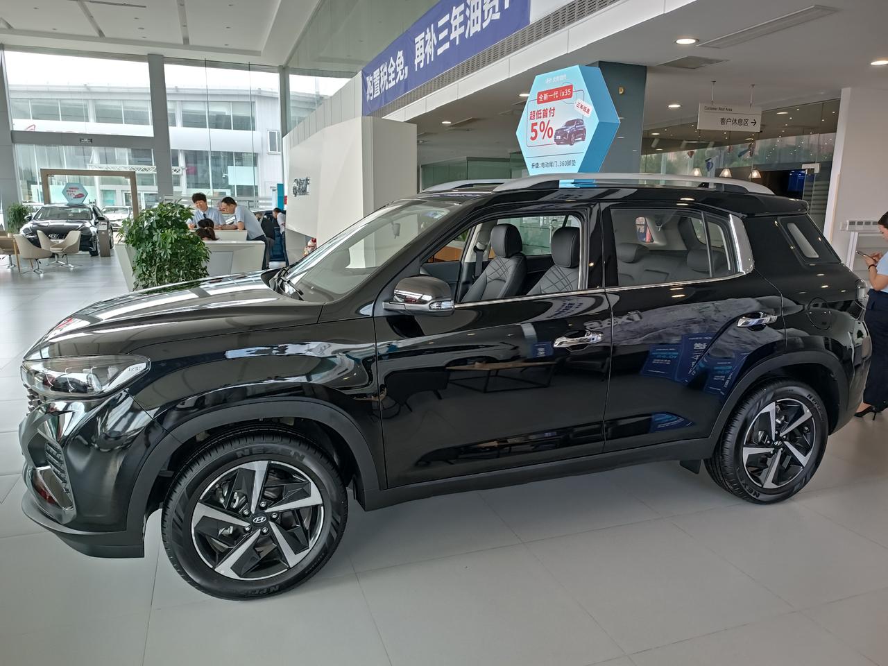 现代ix35 刚提的新车，第一次加油有必要加95的吗？