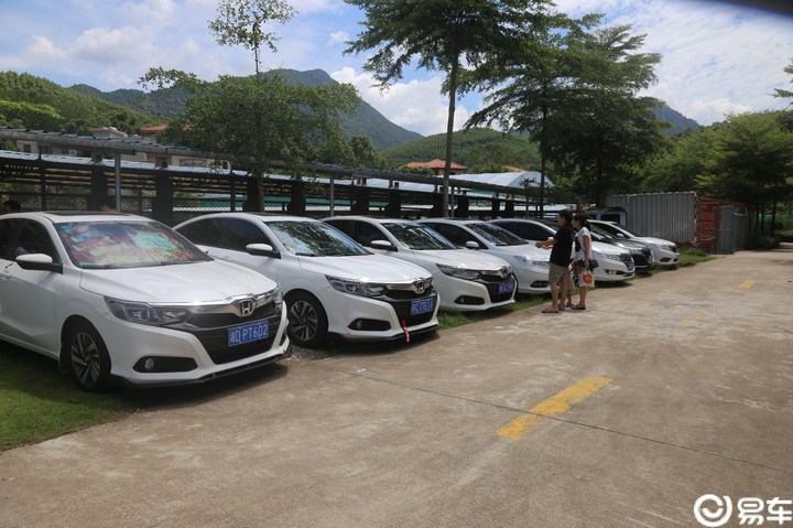 易车【东莞凌派车友会】相约广东惠州雷公峡野炊漂流，感受炎夏的清凉。