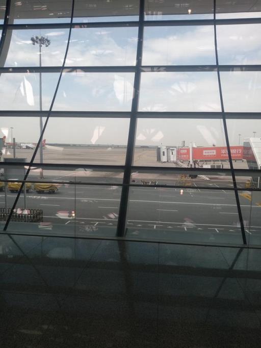 千里单飞赴深圳提比亚迪新能源汽车（一）