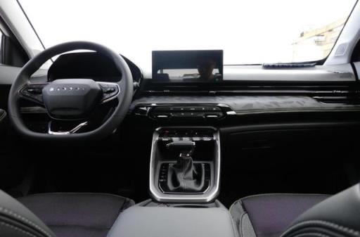 不足10万买了这款SUV，先被它颜值吸引，最终决定直接提车