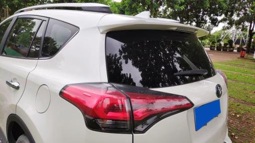 全家人的明智之选RAV4，动力充沛平顺油耗更让我满意