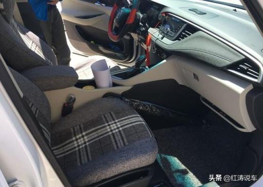 买了一辆别克GL6，全家人出行的好帮手，车主说出了真实用车感受