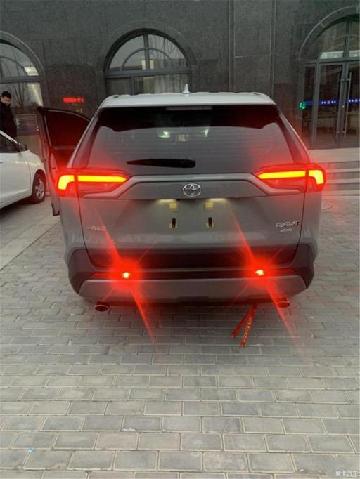 落地20多万，新款RAV4四驱风尚版提车用车，动力够用吗？