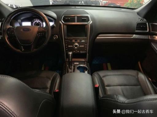 福特SUV探险者怎么样？车主：我就喜欢我的大白探