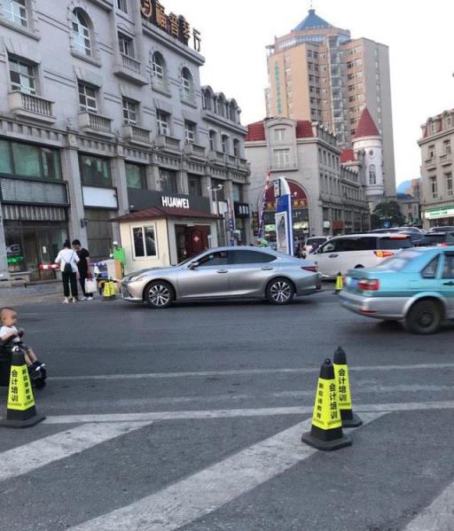 一直加价，一车难求，却还是选择了雷克萨斯ES