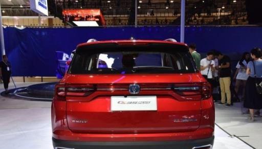 长安紧凑型SUV-CS35plus真的好吗？车主：有它就不买合资车了