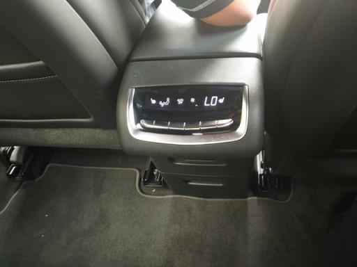 5米SUV，近2.9米轴距，车大空间大，舒适性好