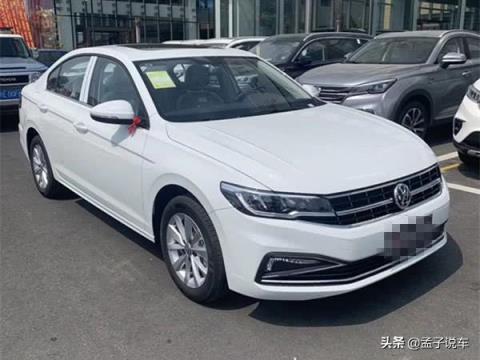 放弃朗逸12.2万买了宝来，200元跑了400公里，空间很满意