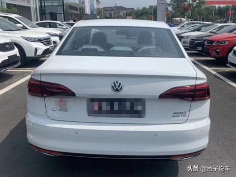 放弃朗逸12.2万买了宝来，200元跑了400公里，空间很满意