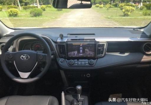RAV4和CS75PLUS谁开着更爽，试驾完说说感受