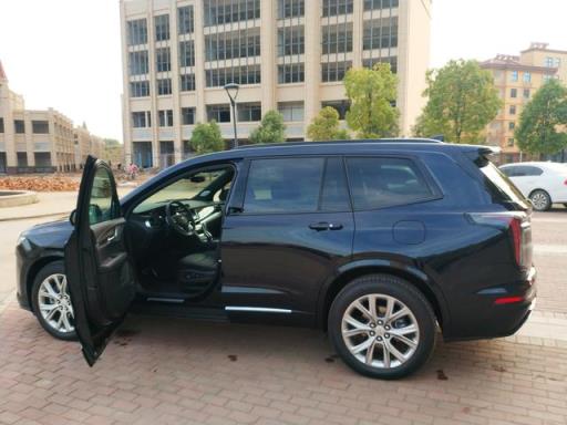 三排六座 五米SUV 2.0T发动机+9AT变速箱